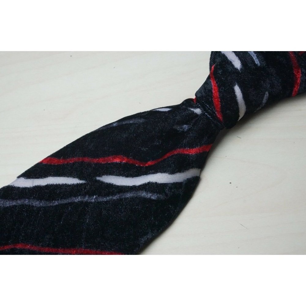 Claude Montana Zebra Patter Black Red Gray Fuzzy Silk Blend Tie Italy